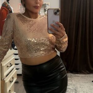 Lush Sequin Crop Top - champagne